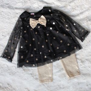 24M Matching gold and black sparkly set